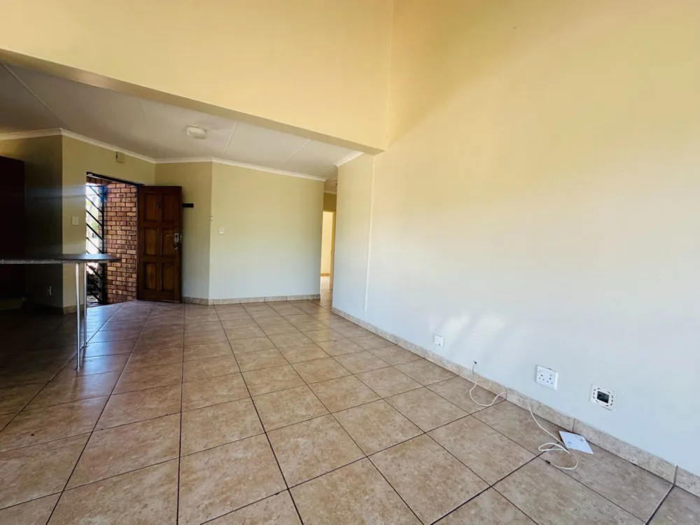 Townhouse to rent in Birdswood - 1RY1752541 Townhouse to rent in Birdswood - 1RY1752541