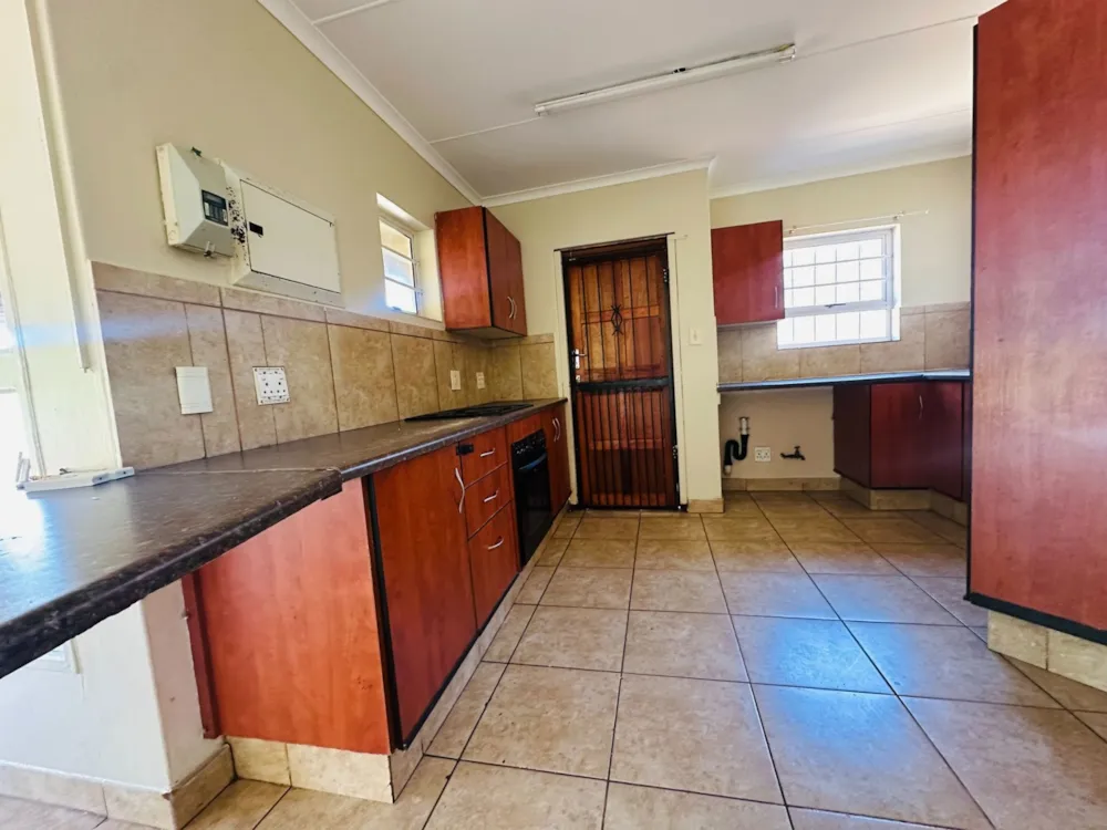 Townhouse to rent in Birdswood - 1RY1752541 Townhouse to rent in Birdswood - 1RY1752541