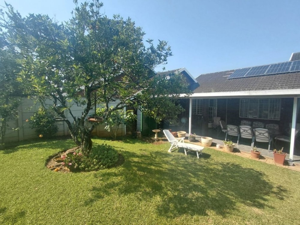 Security complex home for sale in Howick Central - 1PM1718258