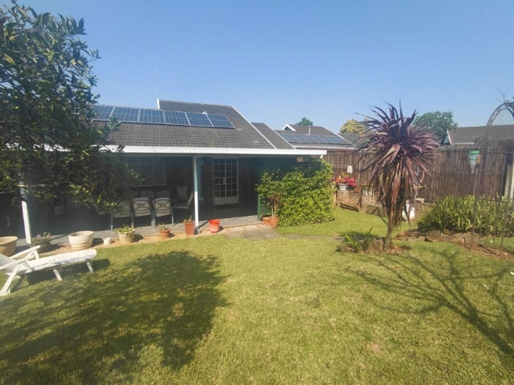 Security complex home for sale in Howick Central - 1PM1718258
