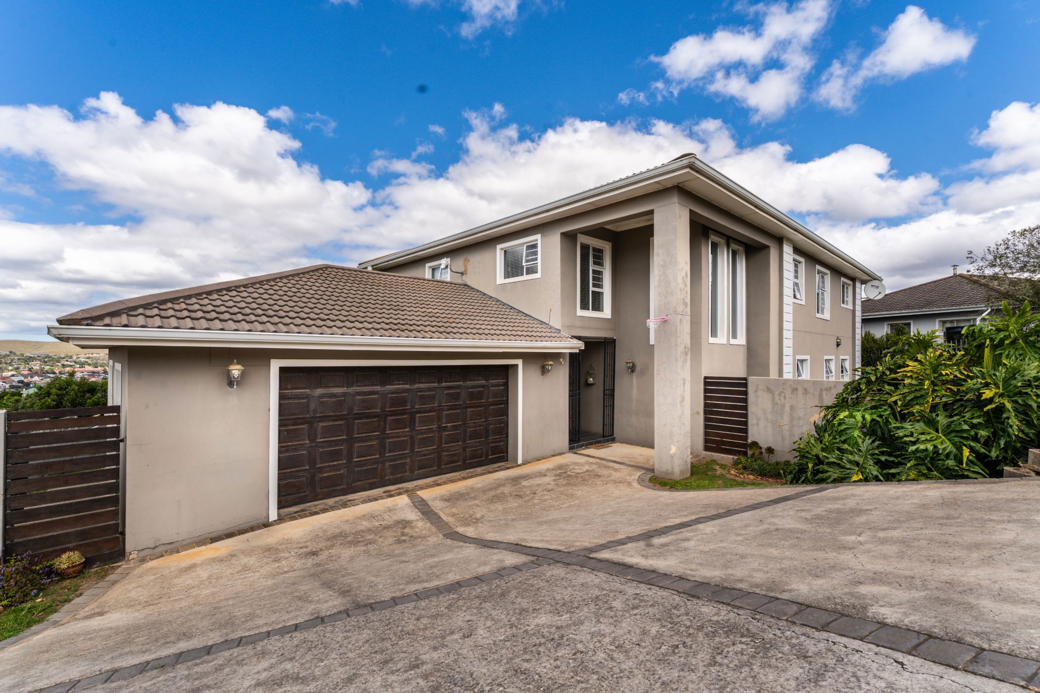 Double-storey house for sale in Kingswood - 1GC1718379