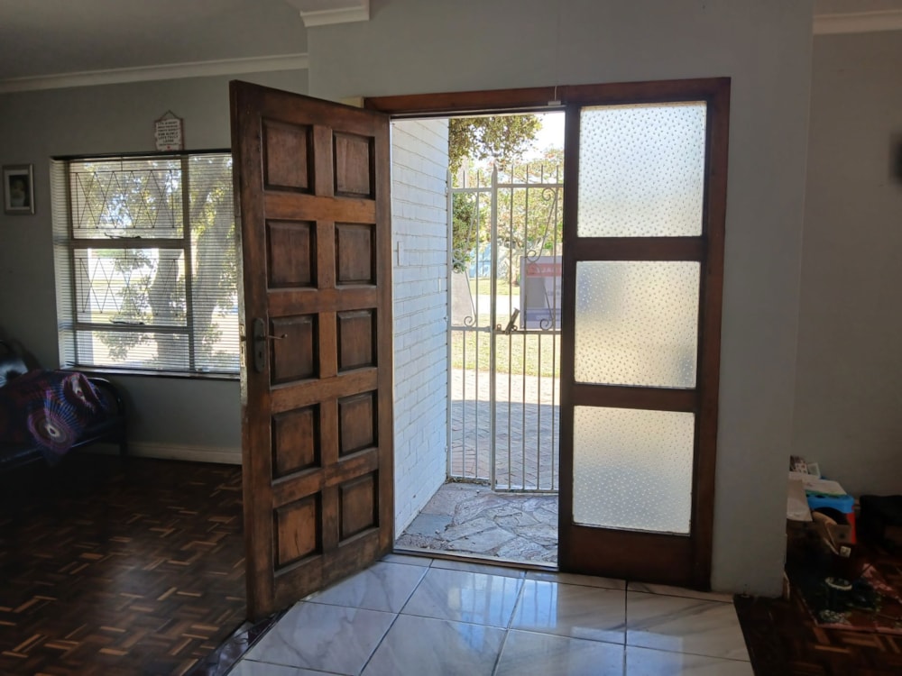 House for sale in Bluewater Bay, Port Elizabeth, Gqeberha - 1PLZ1717387