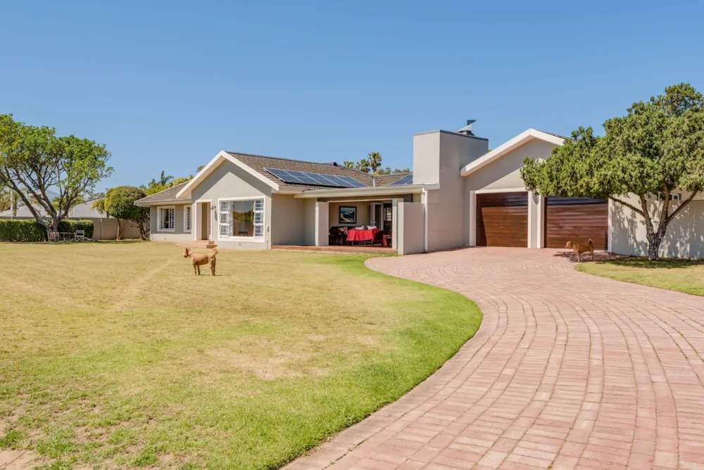 House sold in Summerstrand - 1PLZ1718660