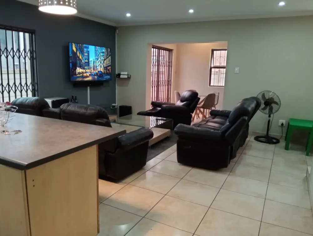 House sold in Bluewater Bay, Port Elizabeth, Gqeberha - 1PLZ1719997 House sold in Bluewater Bay, Port Elizabeth, Gqeberha - 1PLZ1719997