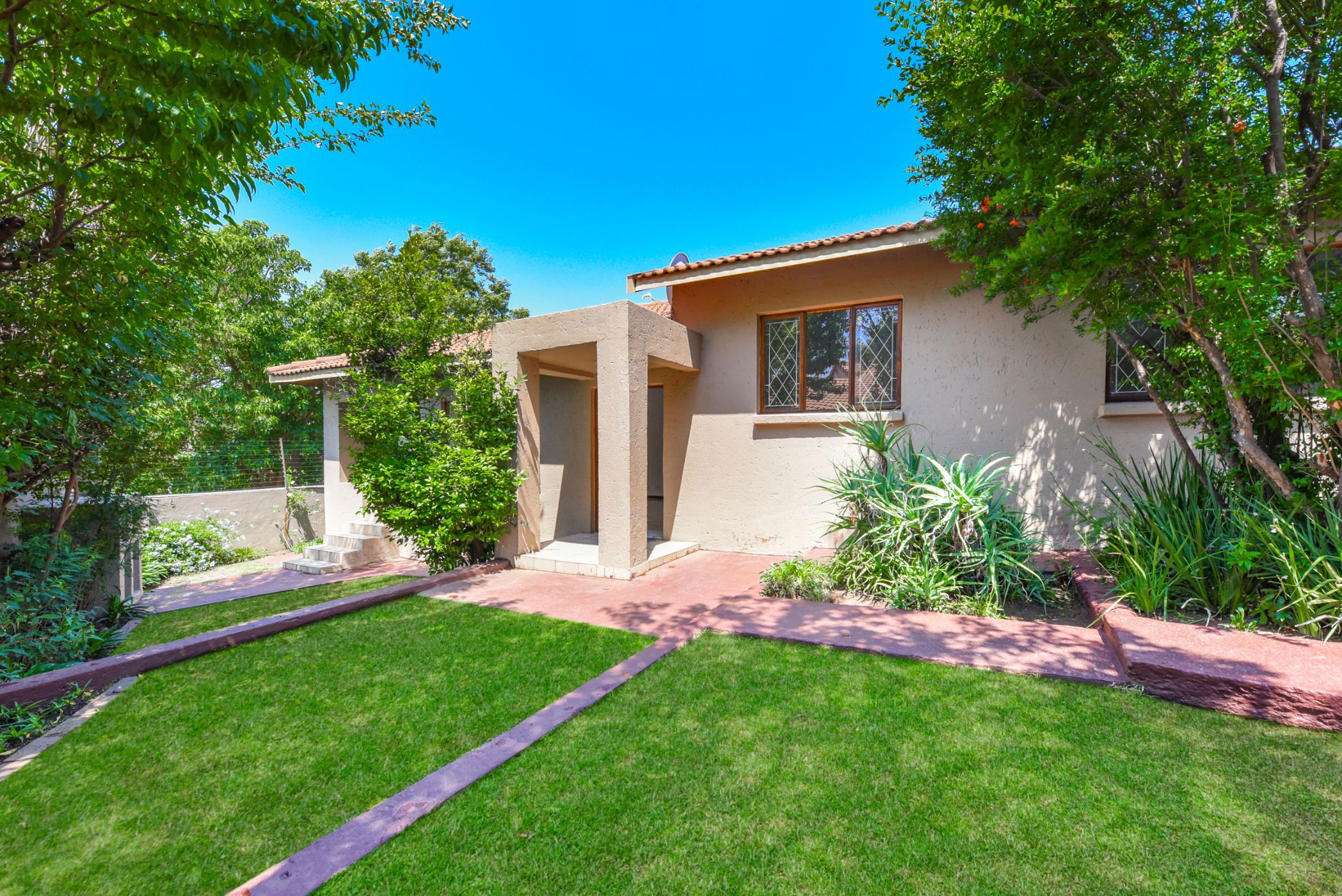 Cluster for sale in Lonehill - FW1718366