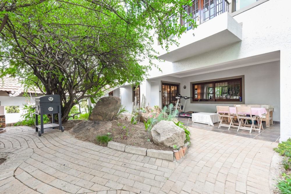 House for sale in Lonehill - FW1717876 House for sale in Lonehill - FW1717876