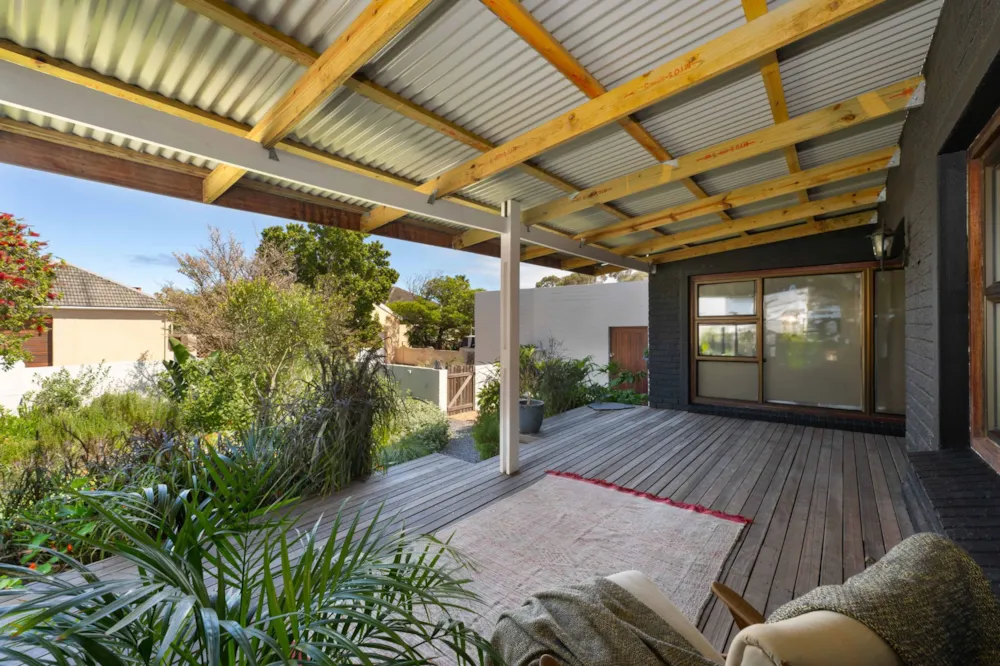 House sold in Gordons Bay - SW1717447