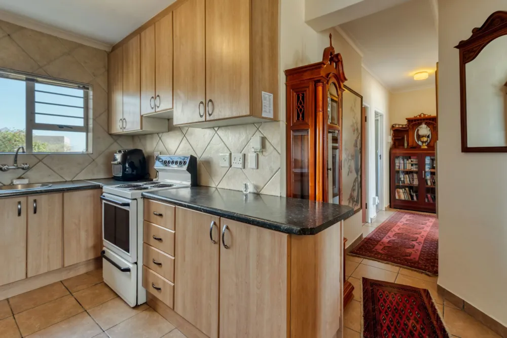 Apartment sold in Greenways - SW1718867 Apartment sold in Greenways - SW1718867