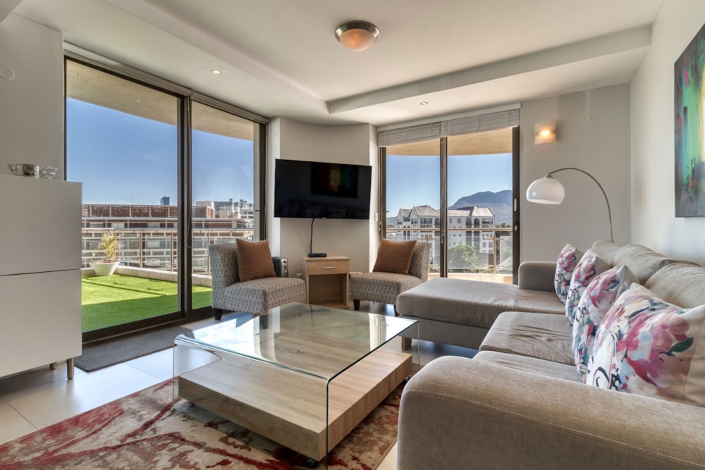 Apartment for sale in Strand North - SW1718211