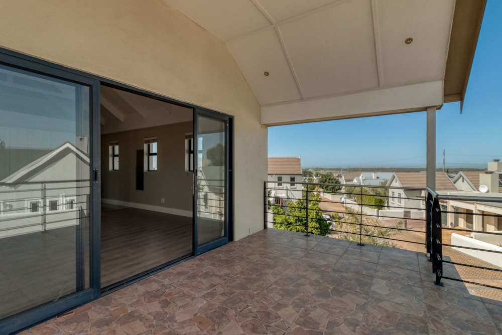 House for sale in Schonenberg Estate - SW1719434