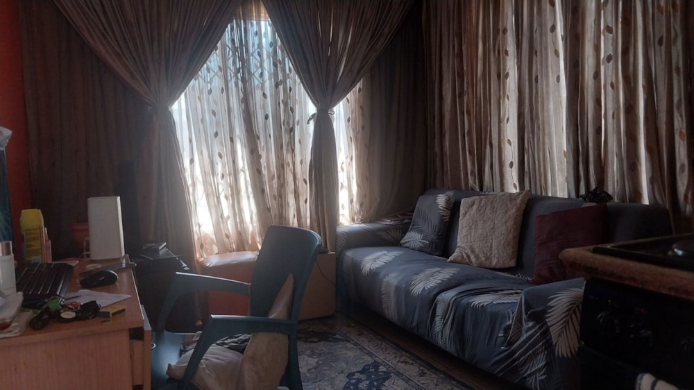 House for sale in Dawn Park - BOK1718005