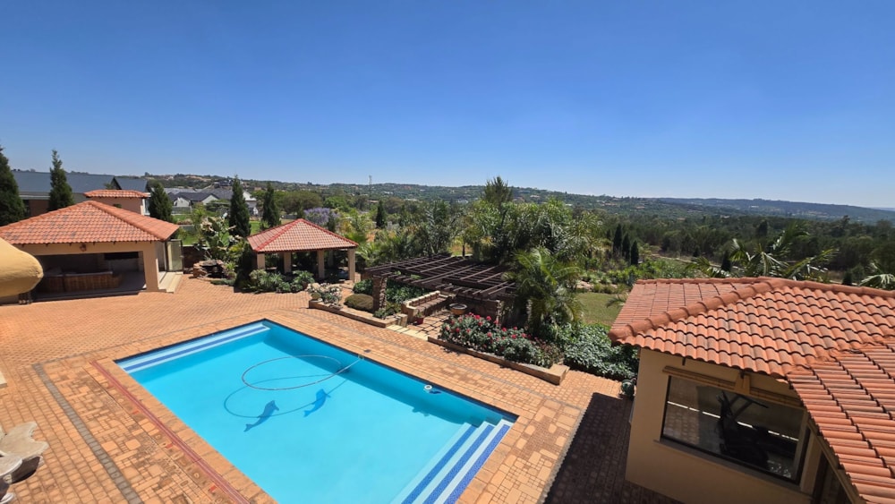House for sale in Mooikloof Heights - PT1700121