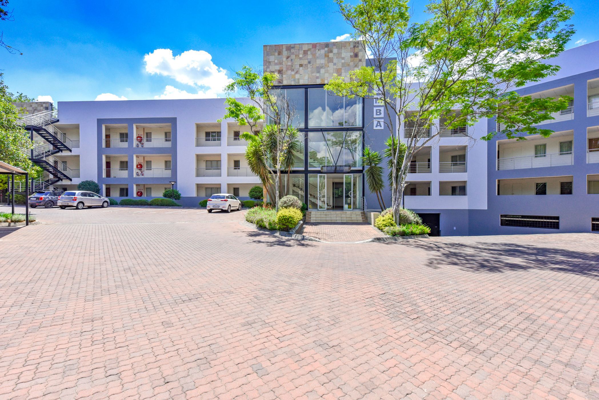 Apartment for sale in Sandown, Sandton - HP1717479