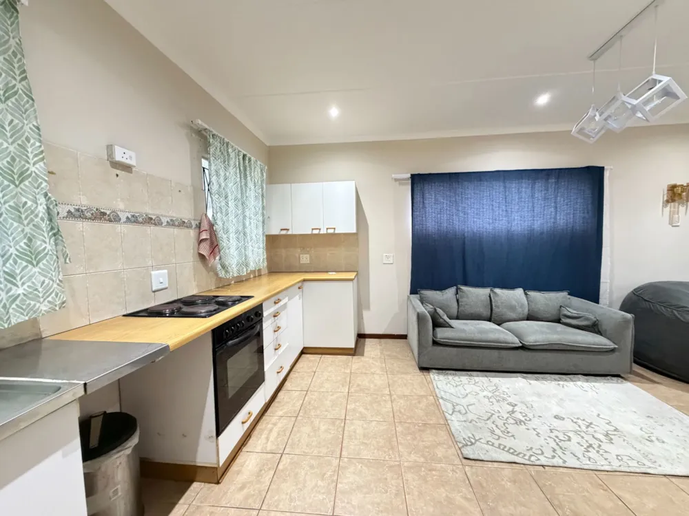 Cottage let in Scottsville Extension - 1PM1717258 Cottage let in Scottsville Extension - 1PM1717258