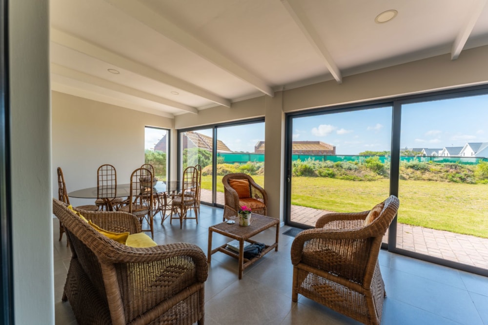 House for sale in St Francis Links - 1SA1719906 House for sale in St Francis Links - 1SA1719906