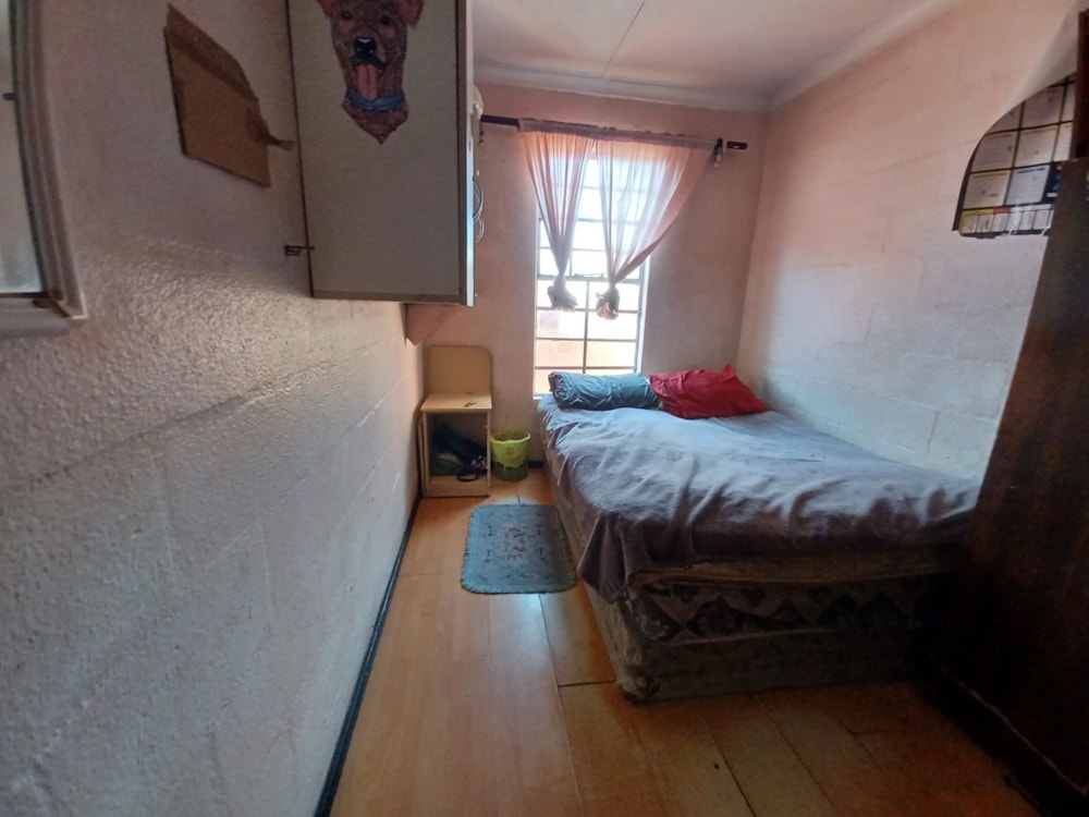 House for sale in Rocklands, Mitchells Plain - 1MN1719606