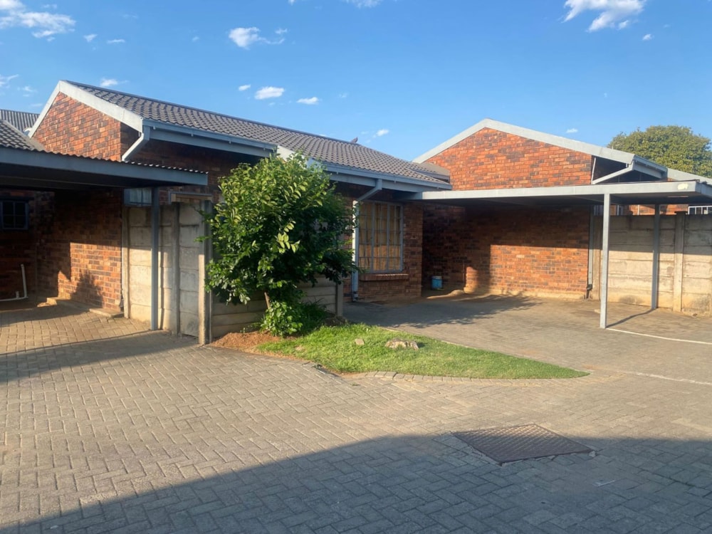 Townhouse for sale in Willows - 1BX1718162 Townhouse for sale in Willows - 1BX1718162