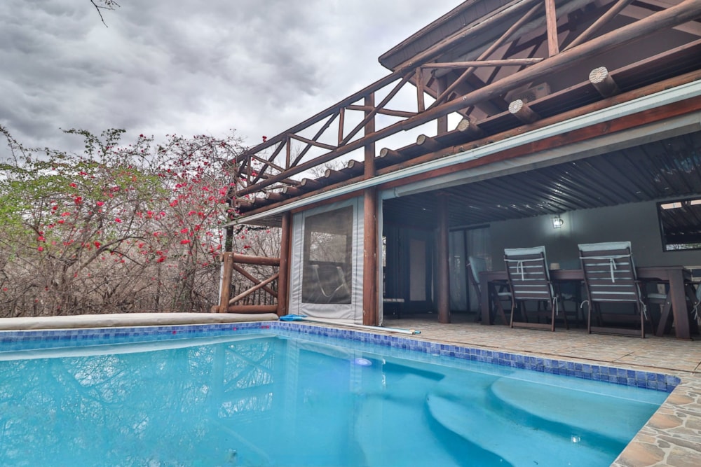 House for sale in Marloth Park - 1NK1716040 House for sale in Marloth Park - 1NK1716040