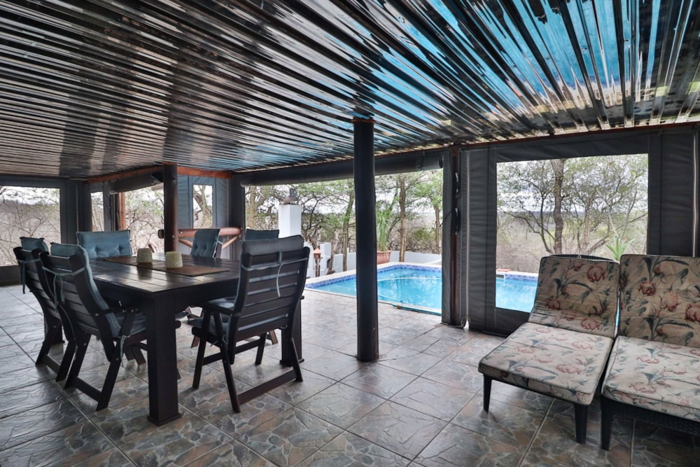 House for sale in Marloth Park - 1NK1716040 House for sale in Marloth Park - 1NK1716040