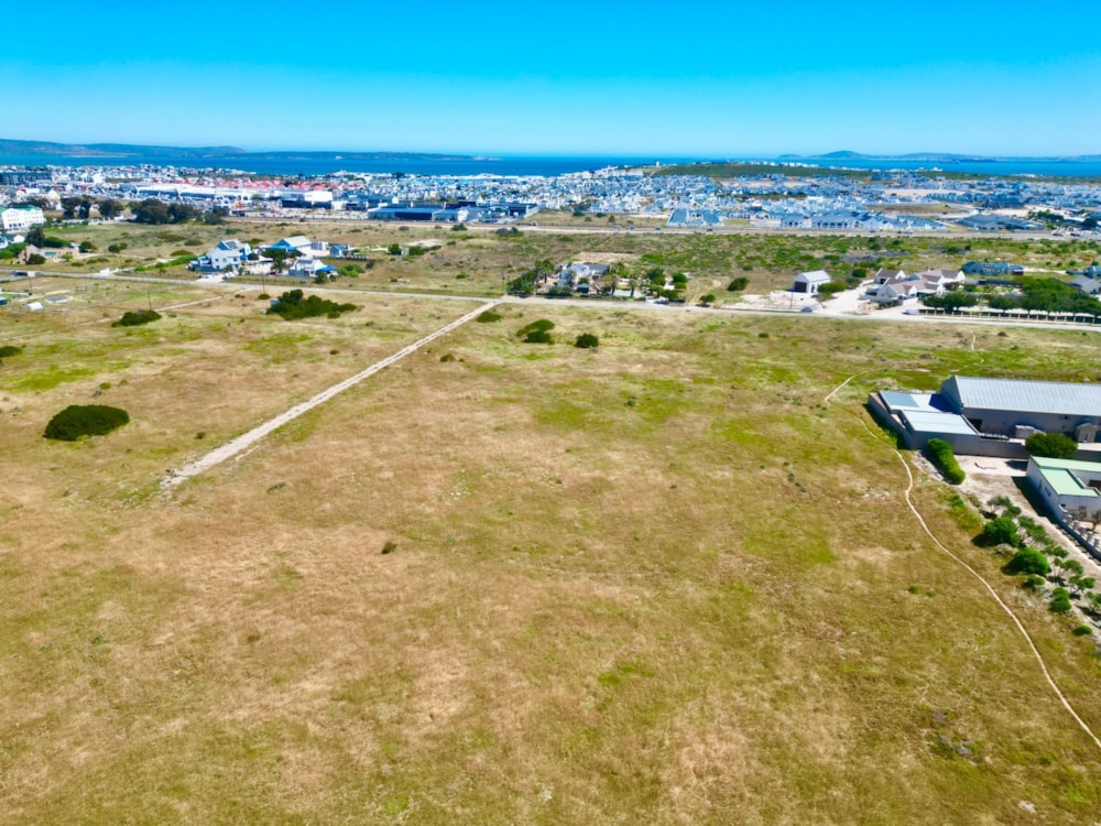 Vacant land for sale in Longacres - LA1710416