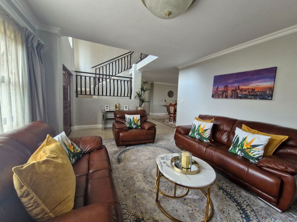 House to rent in Blue Valley Golf Estate - CNL1717463 House to rent in Blue Valley Golf Estate - CNL1717463