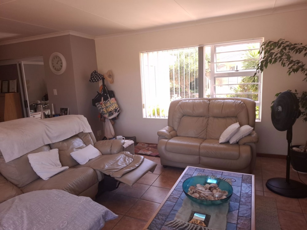 Single-storey house for sale in Platbos - 1SR1719681