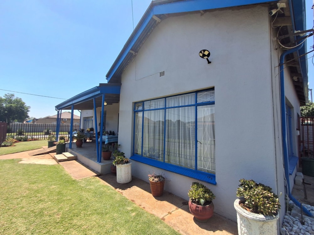 House for sale in Brakpan Central - 1BJ1719473