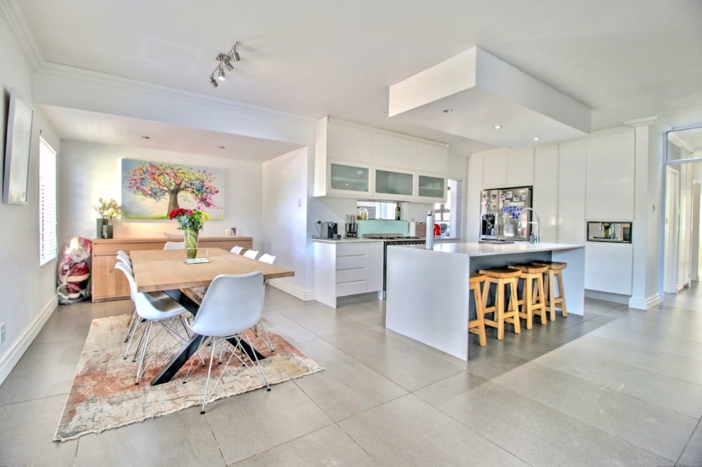 House for sale in Edgemead - 1PLA1718083 House for sale in Edgemead - 1PLA1718083