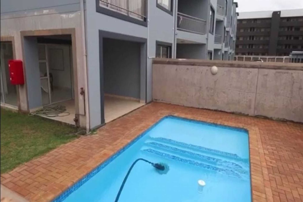 Apartment for sale in Athlone Park - 1WB1718396