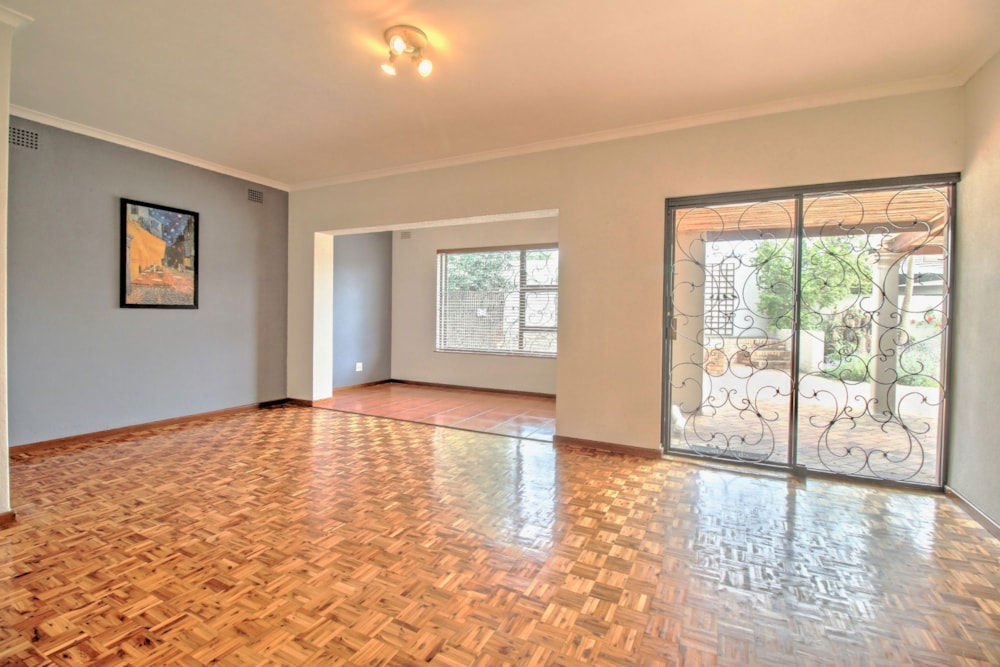 House for sale in Edgemead - 1PLA1718184 House for sale in Edgemead - 1PLA1718184