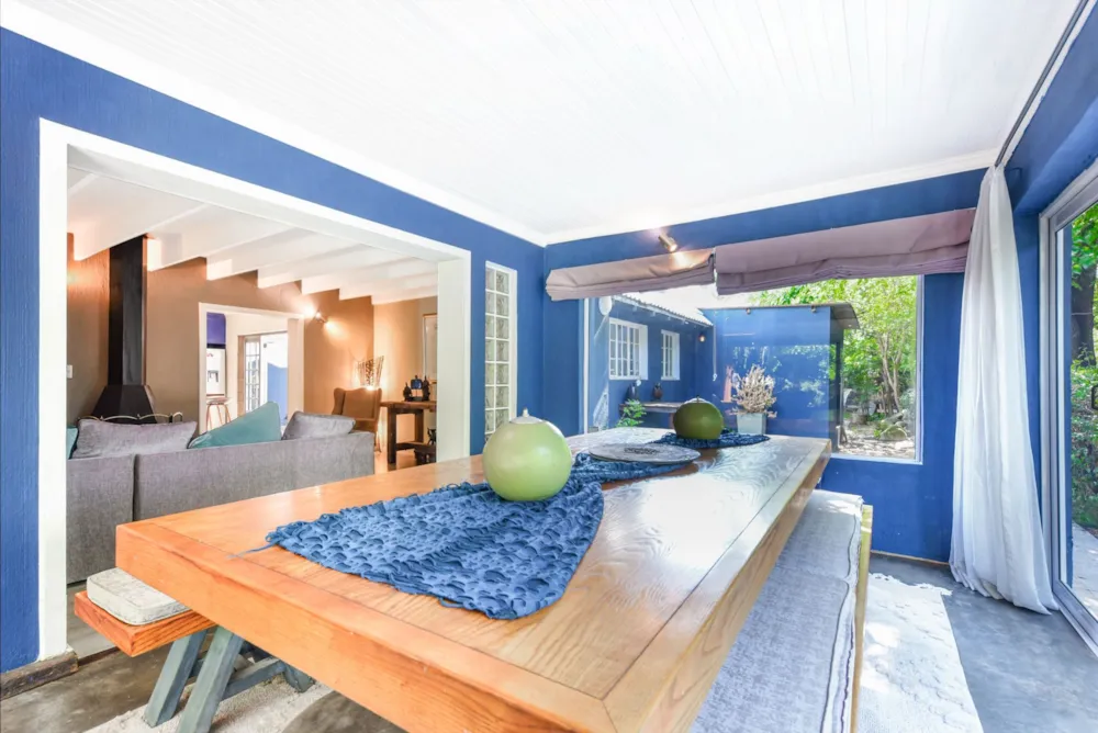 House sold in Paulshof - FW1715973
