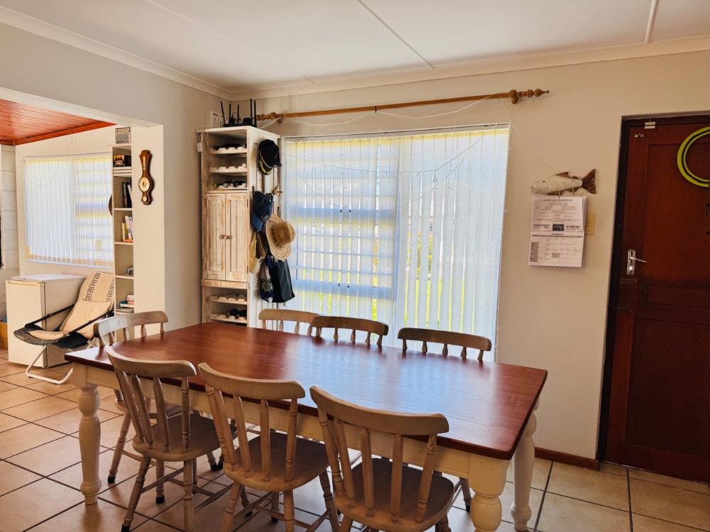 House for sale in Kleinmond - KN1720192