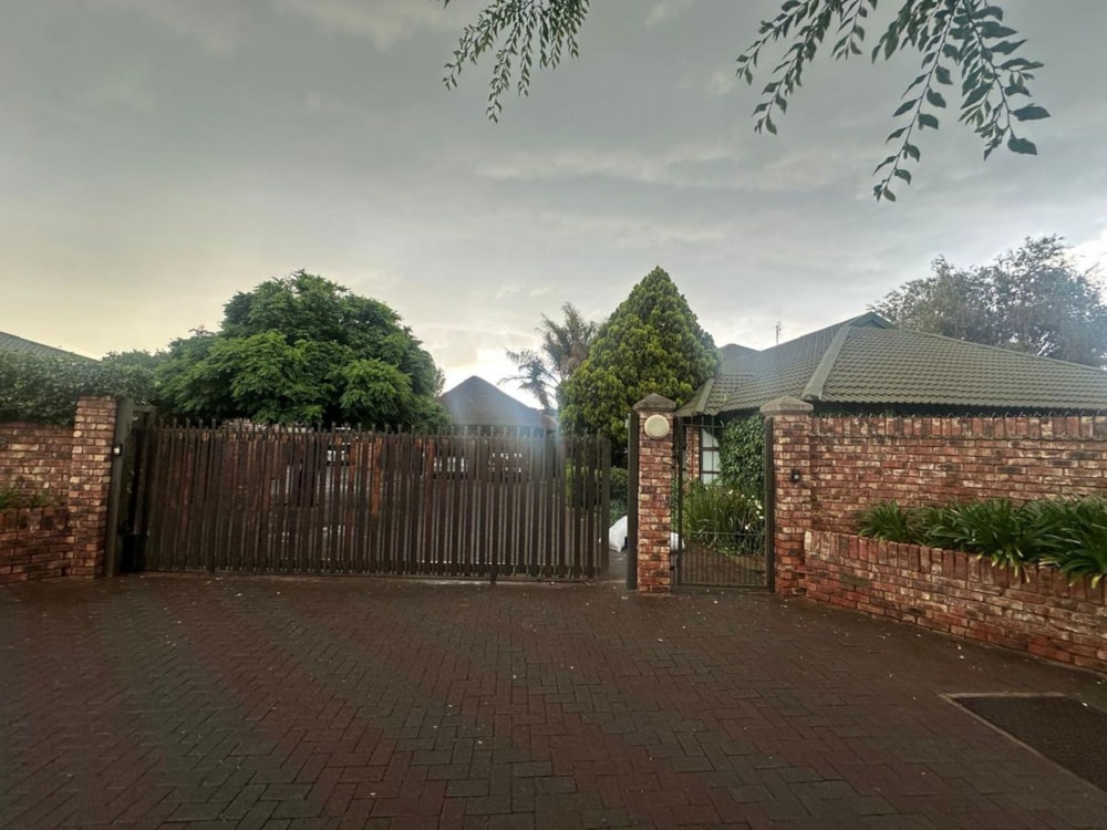 House to rent in Hospitaalpark - 1BX1720013 House to rent in Hospitaalpark - 1BX1720013