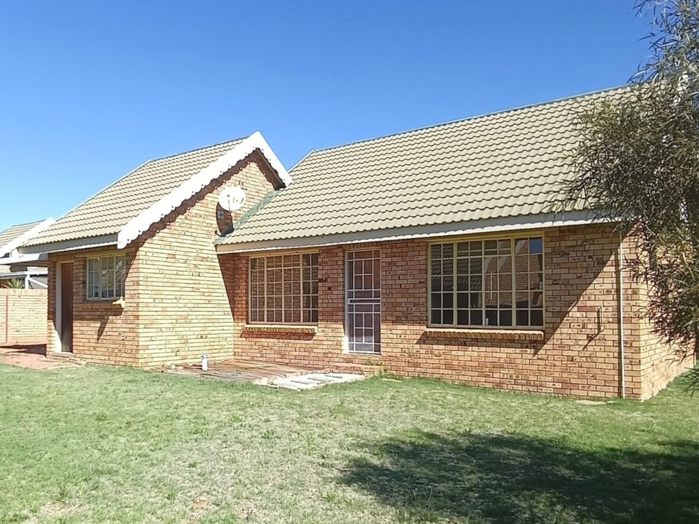Townhouse let in Spitskop - 1BX1718499