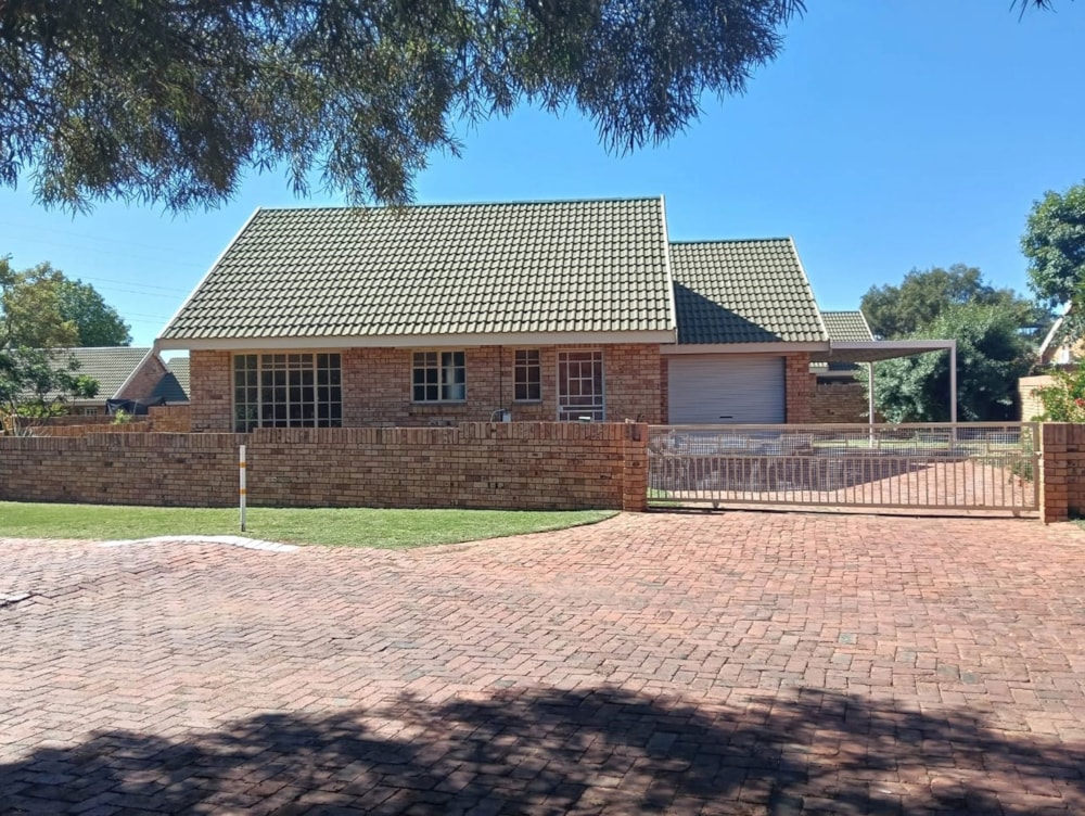 Townhouse let in Spitskop - 1BX1718499