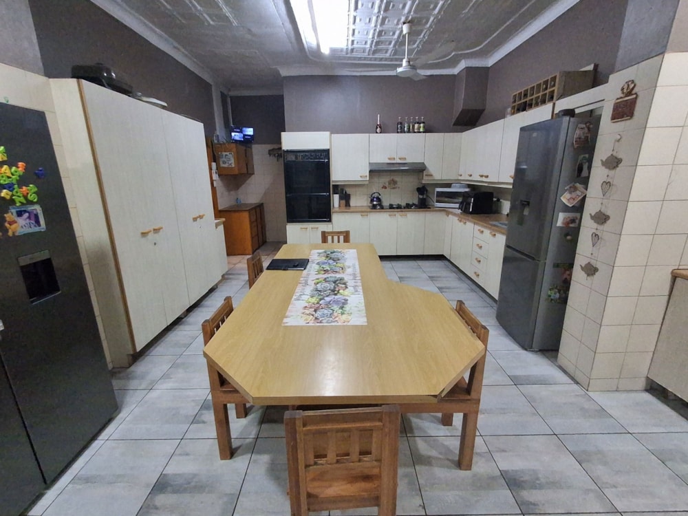 House for sale in Brenthurst - 1BJ1718707 House for sale in Brenthurst - 1BJ1718707