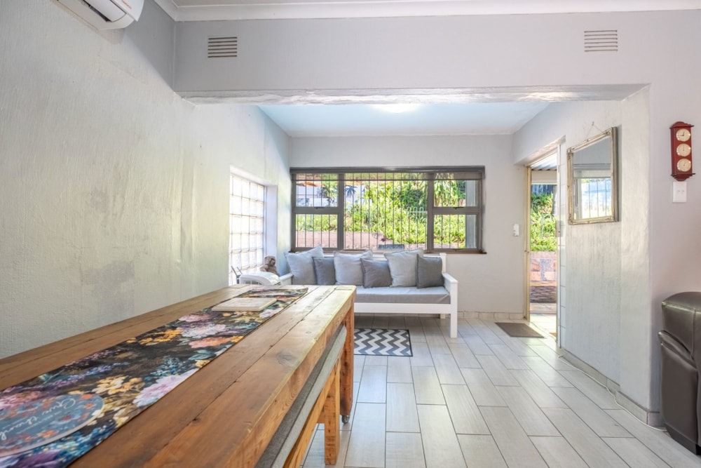 Townhouse for sale in Amanzimtoti - 1WB1719109 Townhouse for sale in Amanzimtoti - 1WB1719109