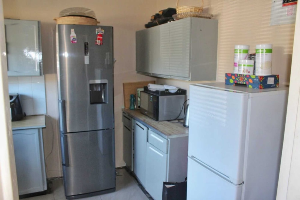 Apartment for sale in Amanzimtoti - 1WB1718951 Apartment for sale in Amanzimtoti - 1WB1718951