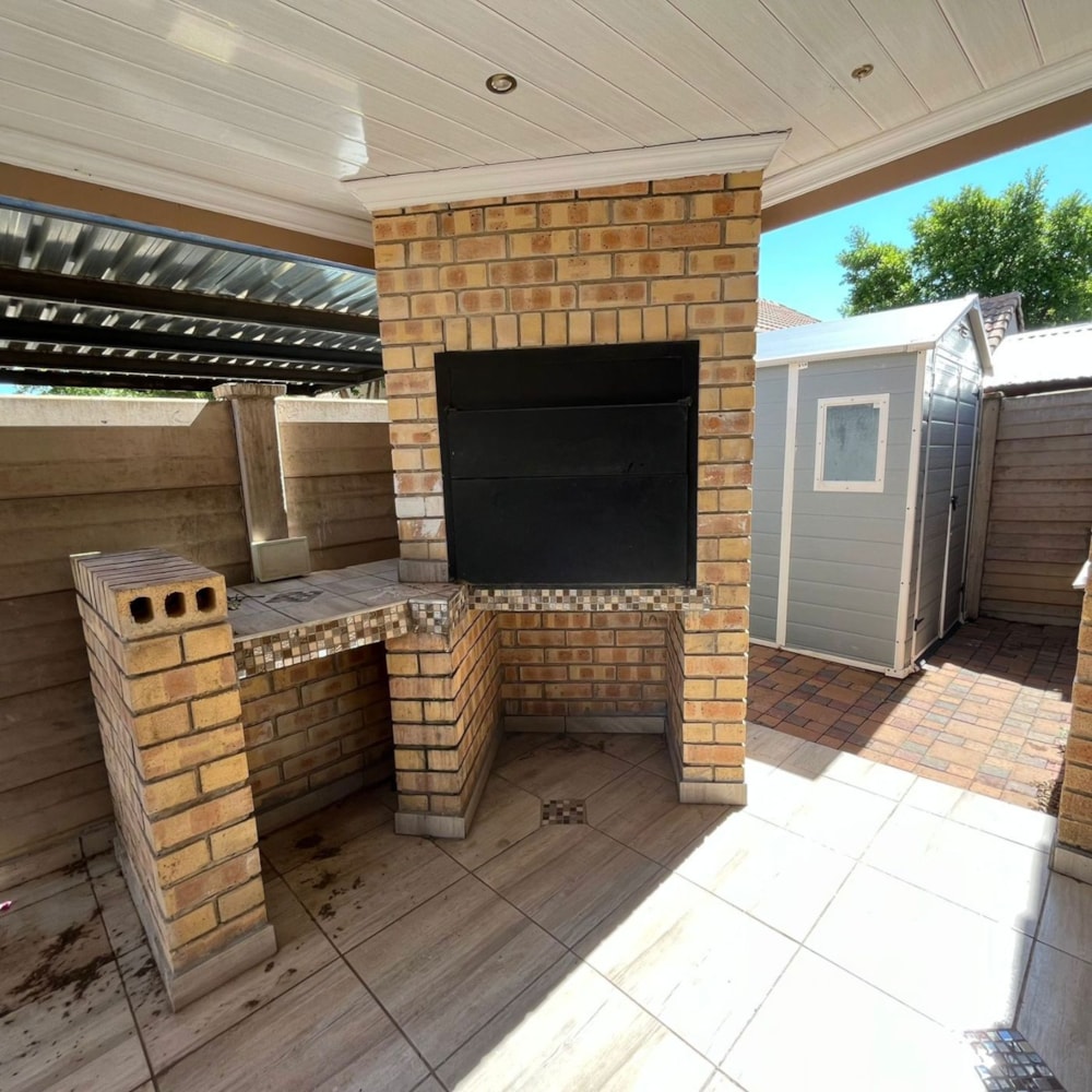 Townhouse for sale in Noordhoek, Bloemfontein - 1BX1719171