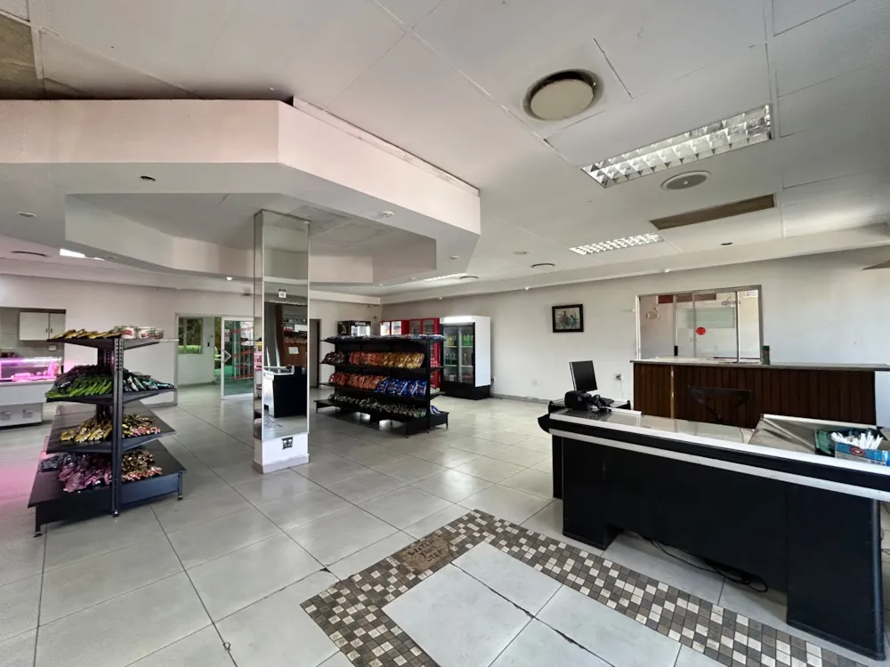Commercial restaurant for sale in Barkly West - 1KJ1719608