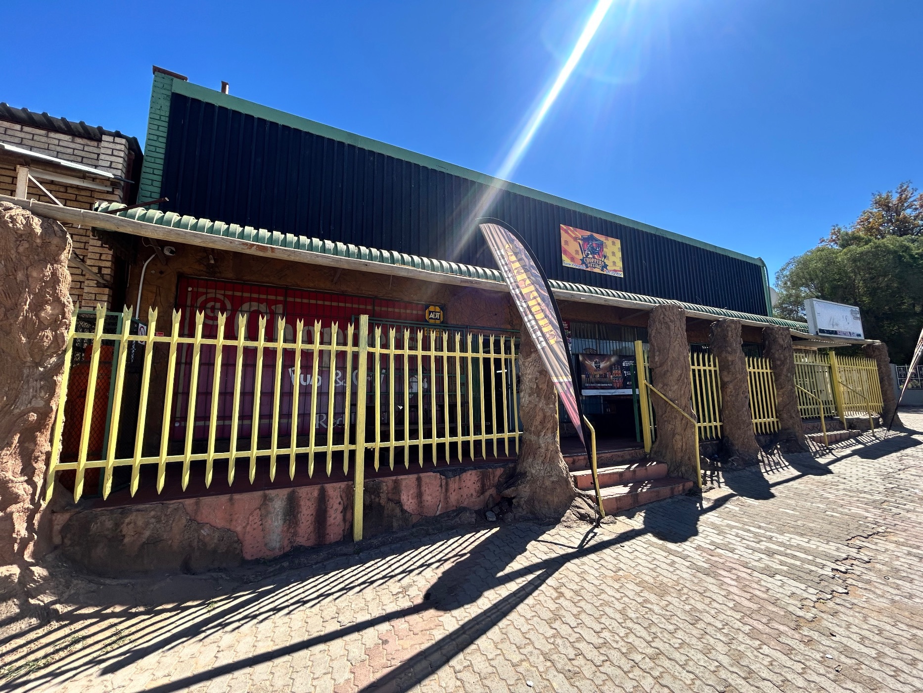 Commercial restaurant for sale in Barkly West - 1KJ1719608