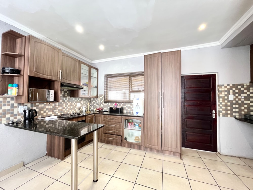 Townhouse for sale in Polokwane Central - 1PS1717348 Townhouse for sale in Polokwane Central - 1PS1717348