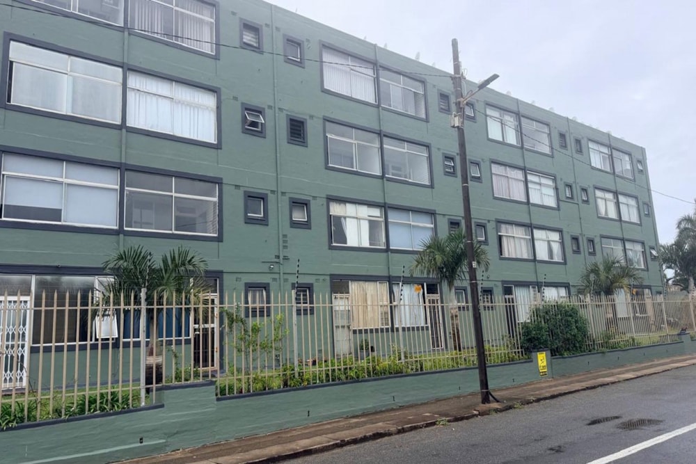 Apartment for sale in Amanzimtoti - 1WB1720099 Apartment for sale in Amanzimtoti - 1WB1720099