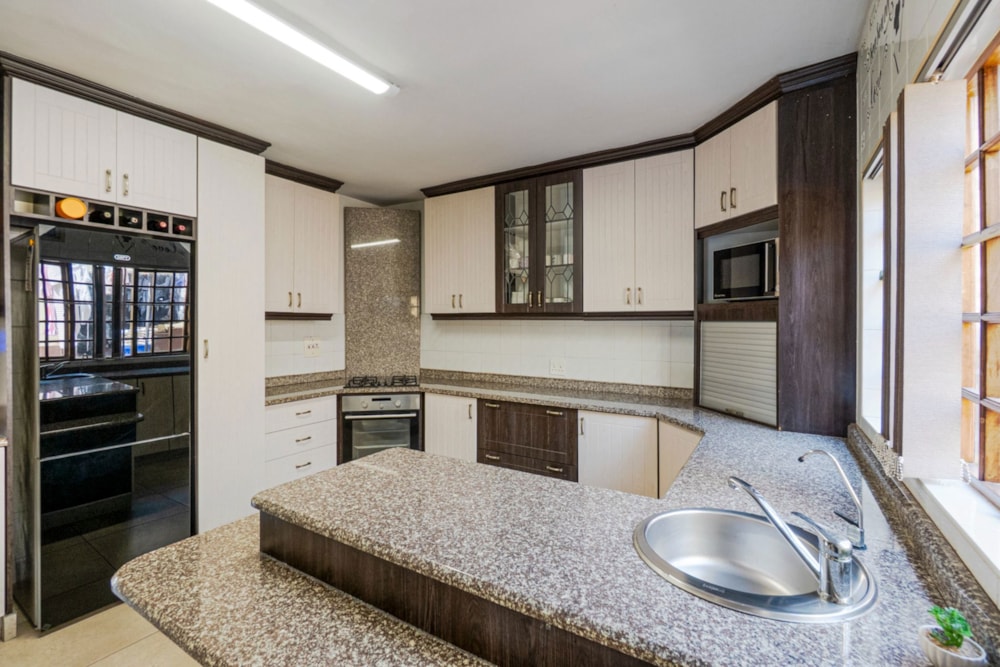 House for sale in Amanzimtoti - 1WB1719448 House for sale in Amanzimtoti - 1WB1719448