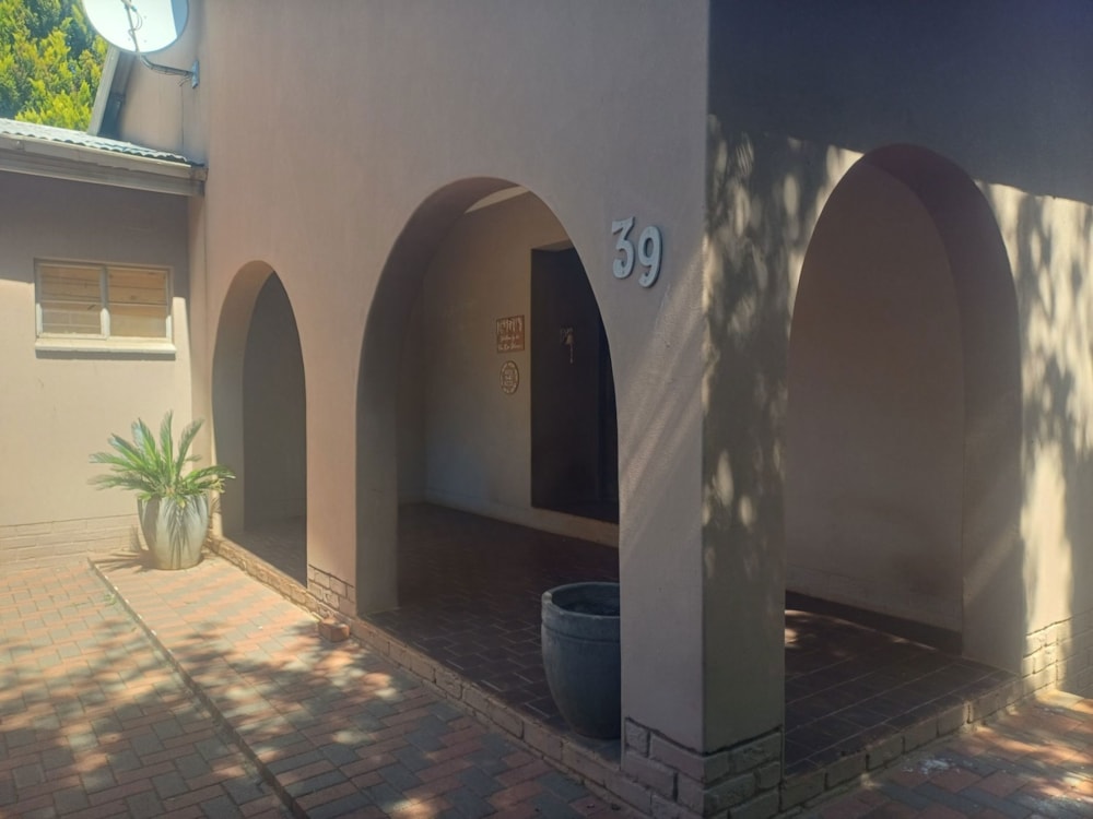 House for sale in Schweizer-Reneke - 1KJ1717091 House for sale in Schweizer-Reneke - 1KJ1717091