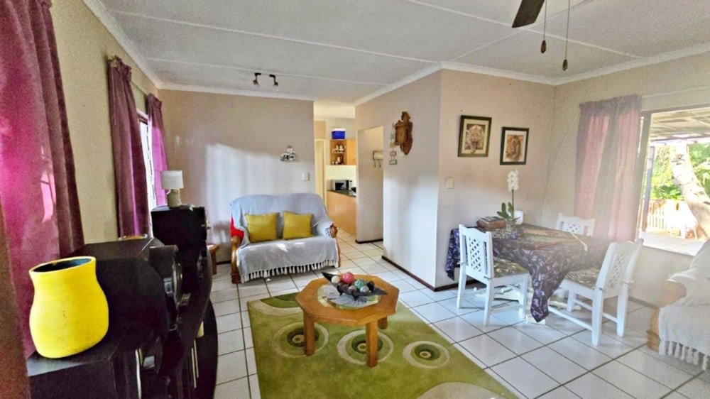 House for sale in Doon Heights - 1WB1717081