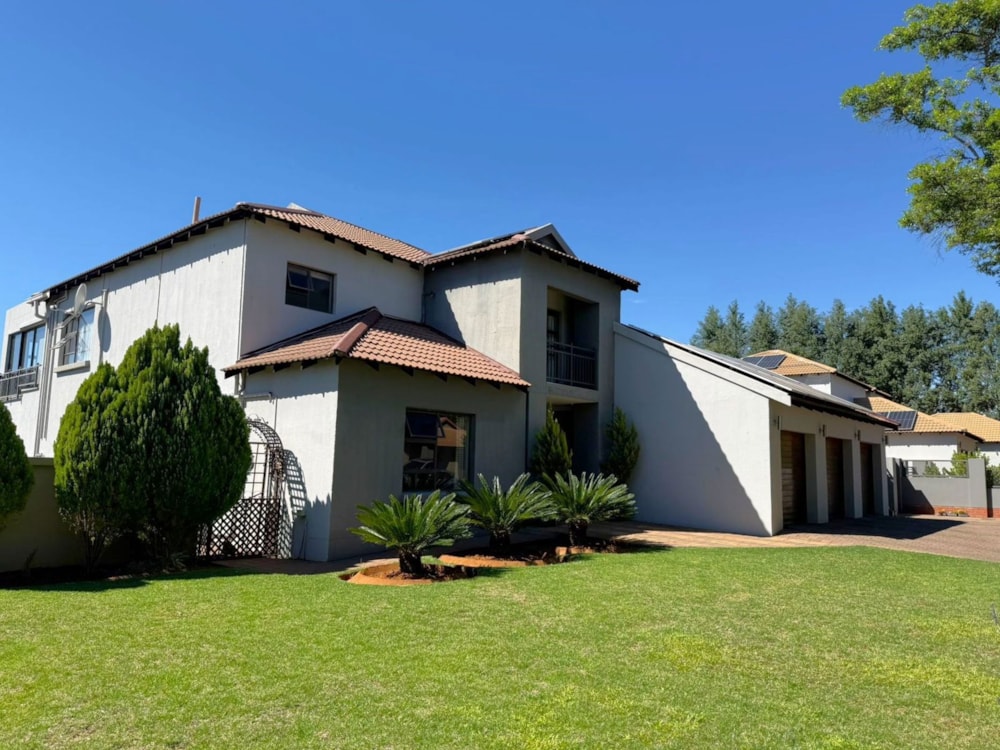 House for sale in Woodland Hills - 1BX1718440