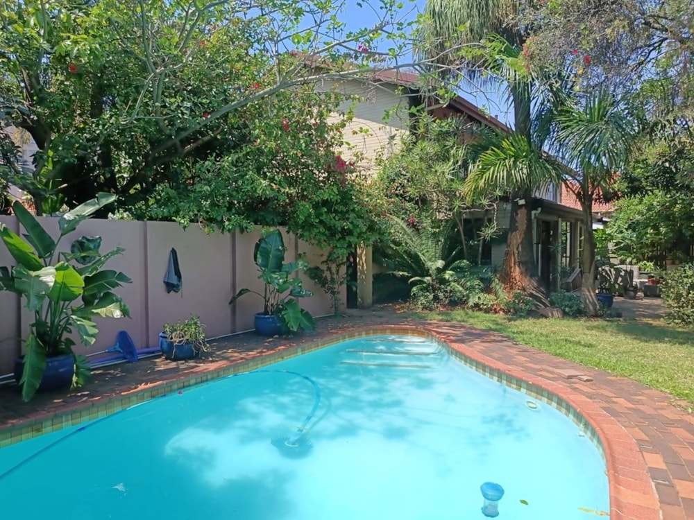 Townhouse for sale in Morningside, Durban - 1DA1718497 Townhouse for sale in Morningside, Durban - 1DA1718497