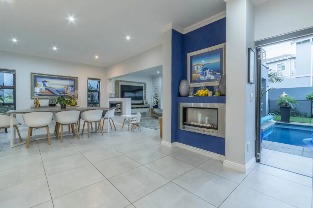House sold in Olivedale - FW1718780