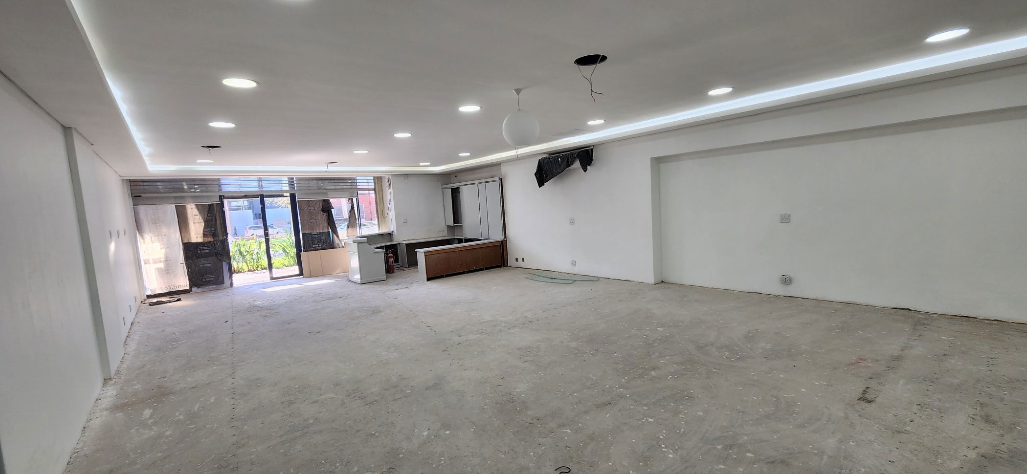 Commercial retail property to rent in New Town Centre - 1ND1719690